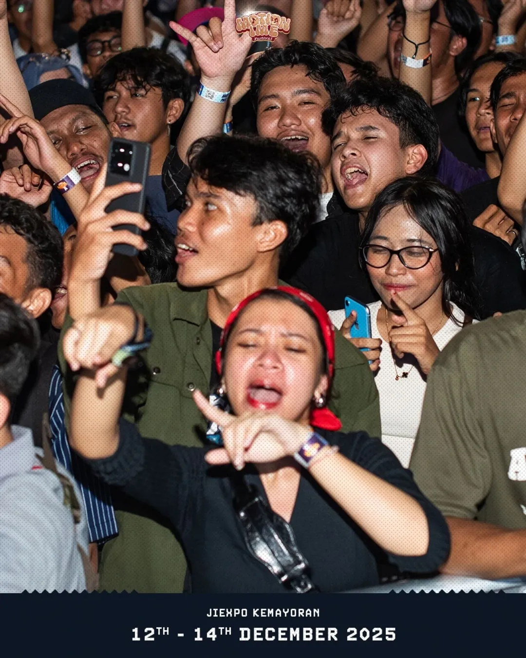 Sing along moment di MIF2024, Motionimers ini pada bebas lepas banget nih nyanyi sambil teriak- (5)